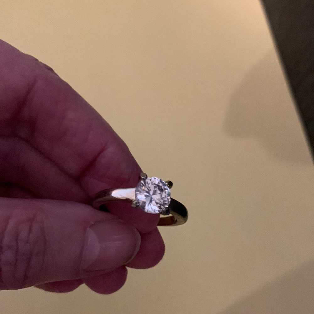Beautiful ring costume jewelry size 9*